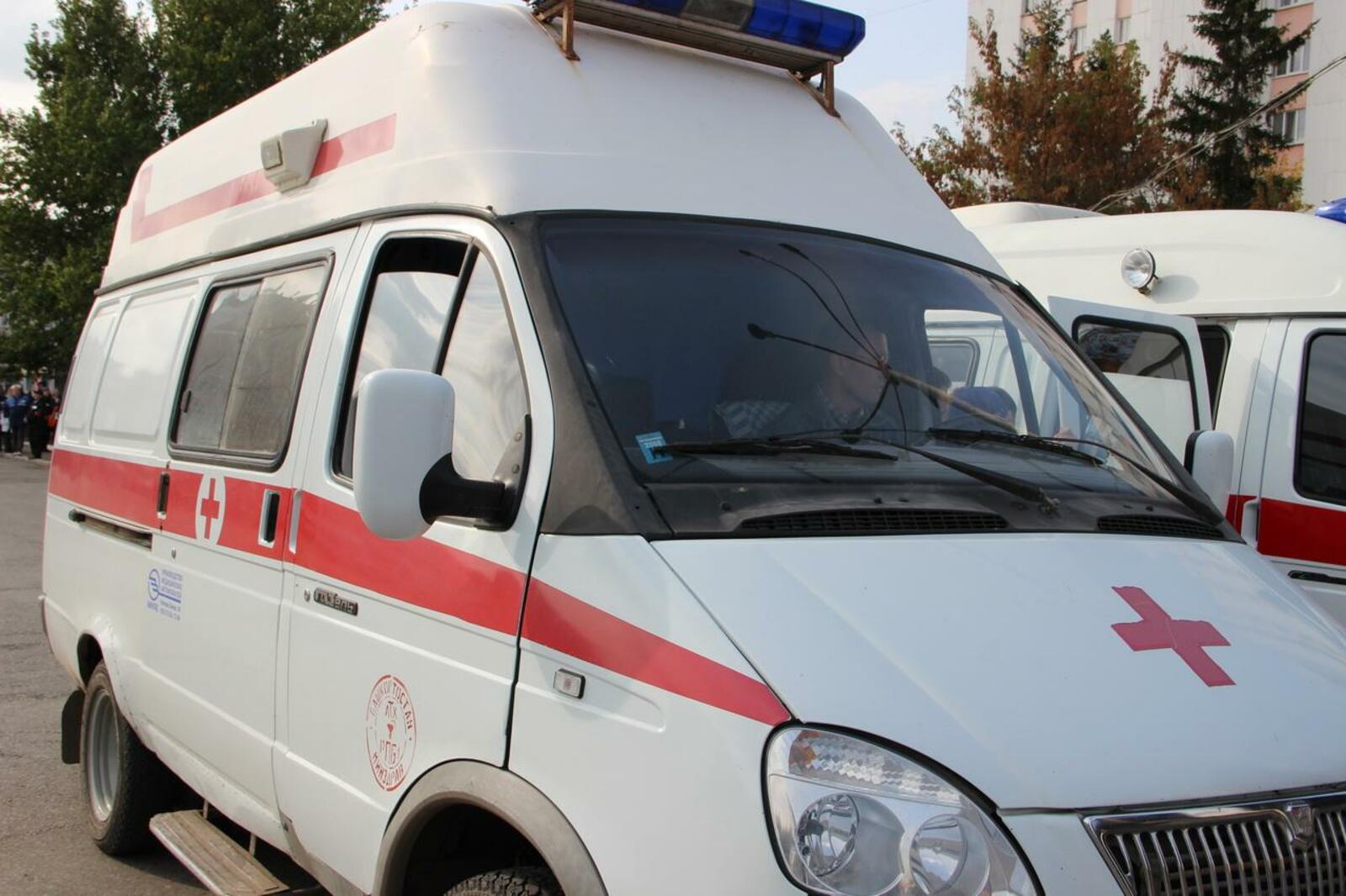 автор
