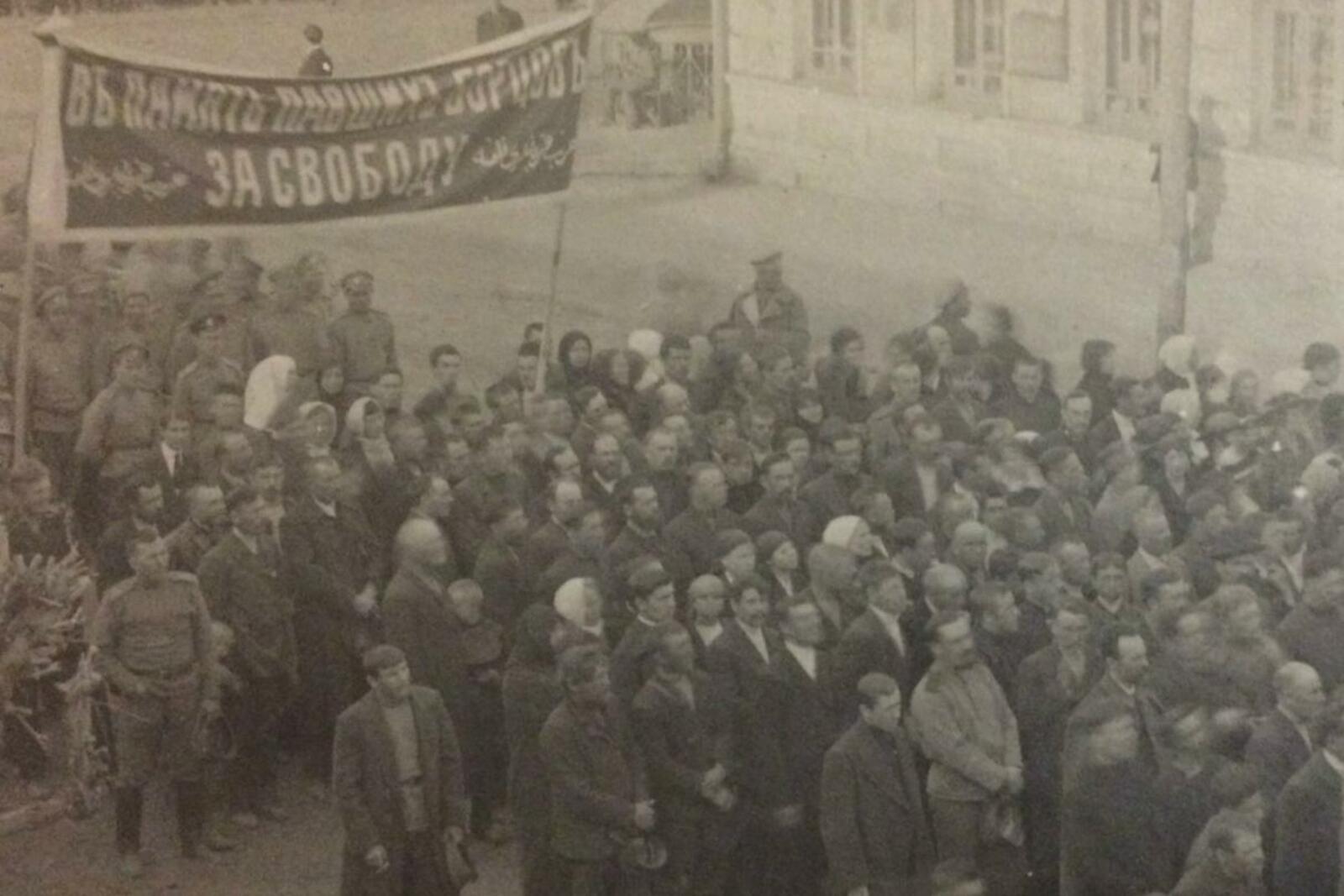 Рено логан и приора дтп. Переворот в башкирии. Переворот в башкирии. Уфа в годы октябрьской революции. Тюмень 1917 год.