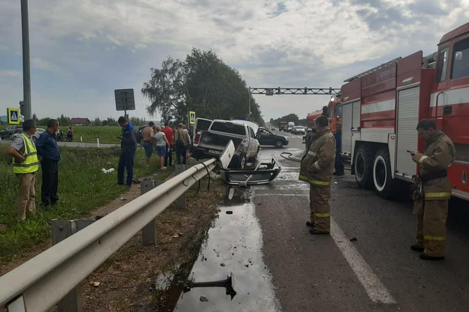 Авария под Уфой на трассе. ДТП на трассе Уфа-аэропорт.