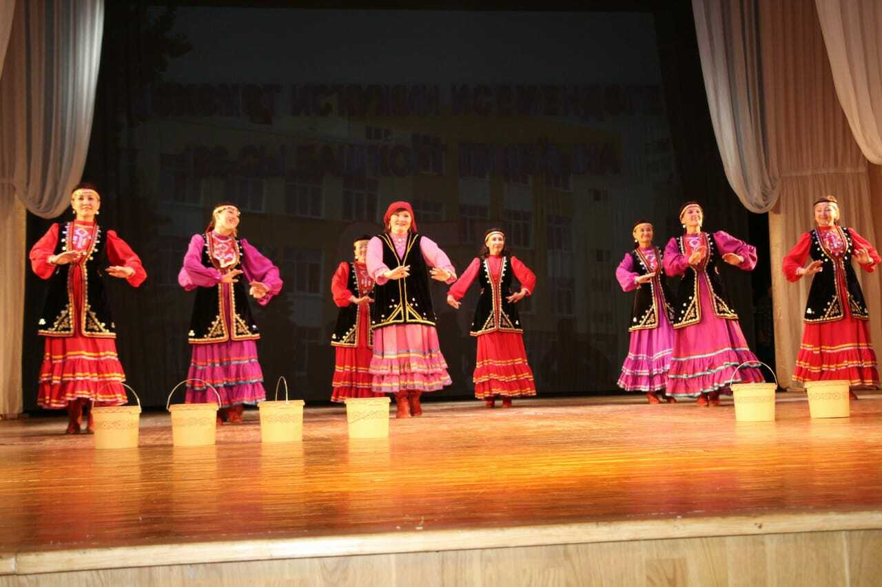 с днём республики башкортостан на башкирском языке. писатель башкирский юбилей. шаура загир исмагилов. песни башкирские юбилей. песни башкирские юбилей.