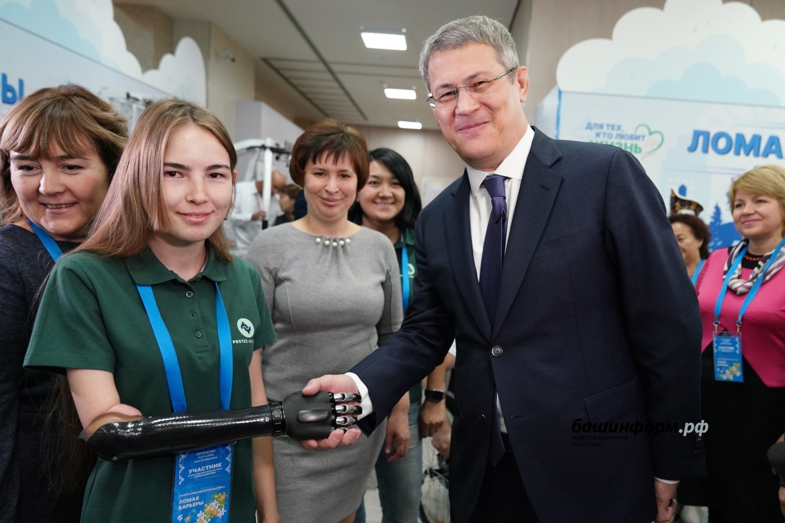 Олег Яровиков