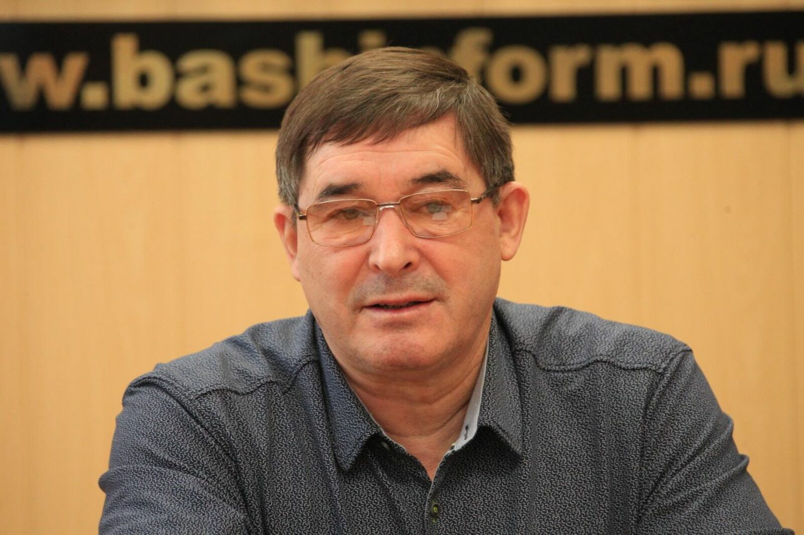 Салават певец. Салават Фатхетдинов. Певец Салават Фатхетдинов. Салават Фатхетдинов портрет. Салават Фатхетдинов сейчас.