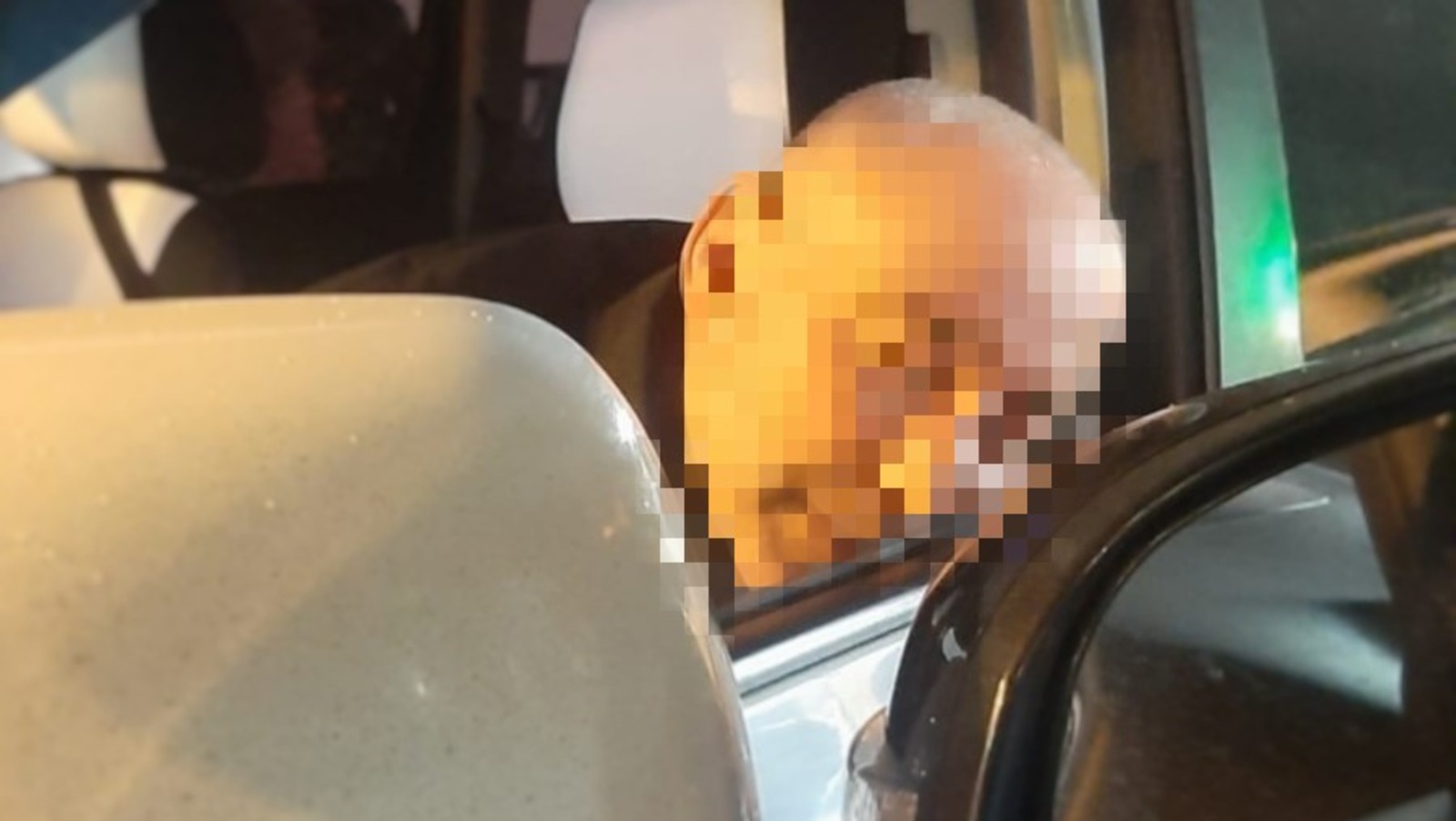 Интересные факты о такси. Машина "такси". Слово таксиста. Такси картинки. Машина "такси".