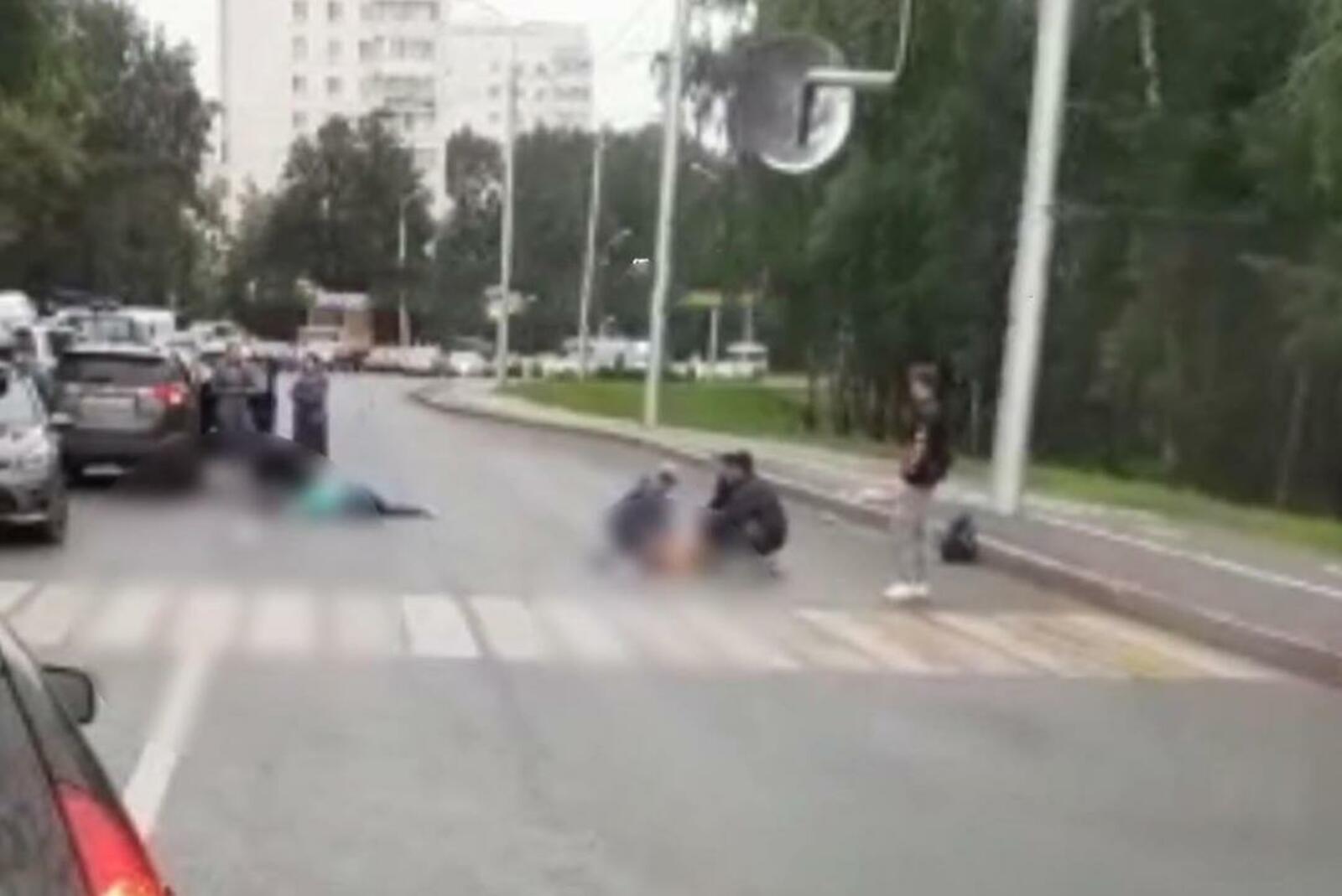 В Уфе девушка сбила мать с ребенком