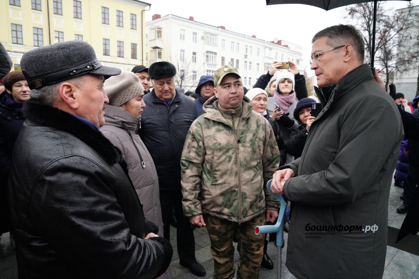 Олег Яровиков