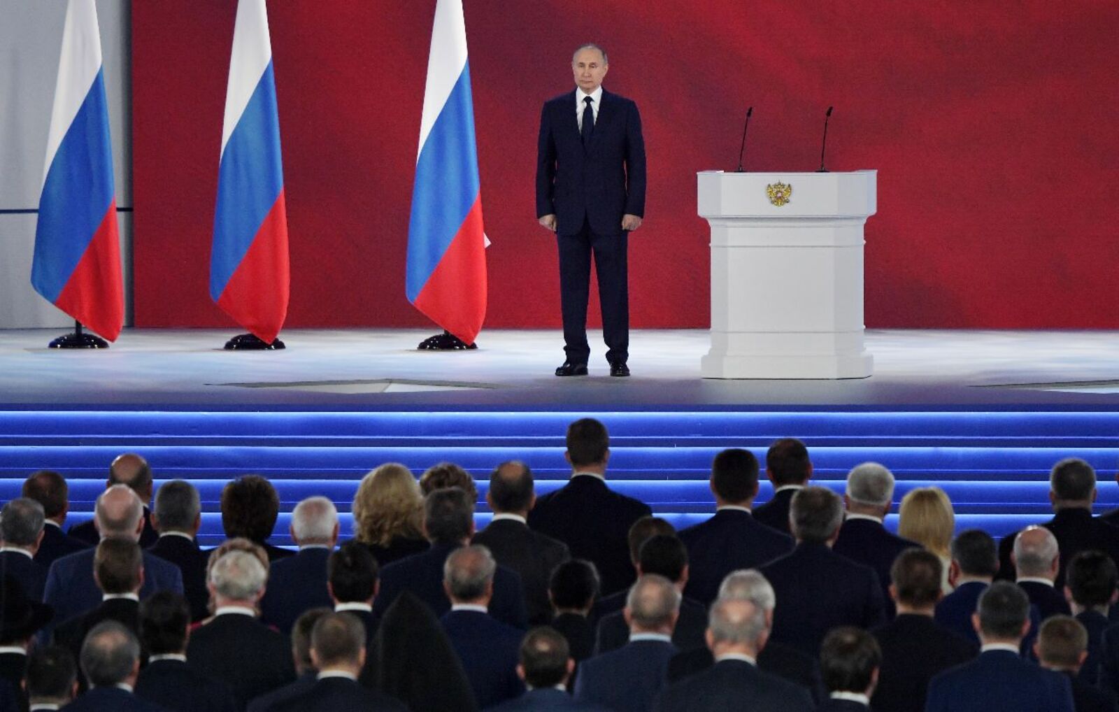 Через пять минут начнётся трансляция выступления Путина перед Федеральным собранием