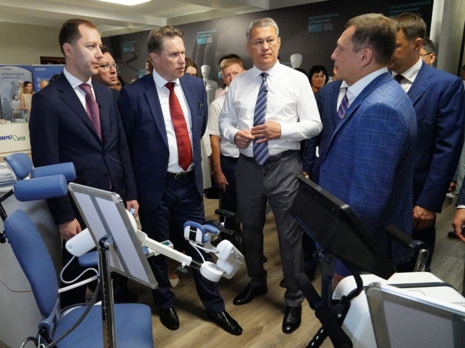 Vk, личная страница Радия Хабирова.