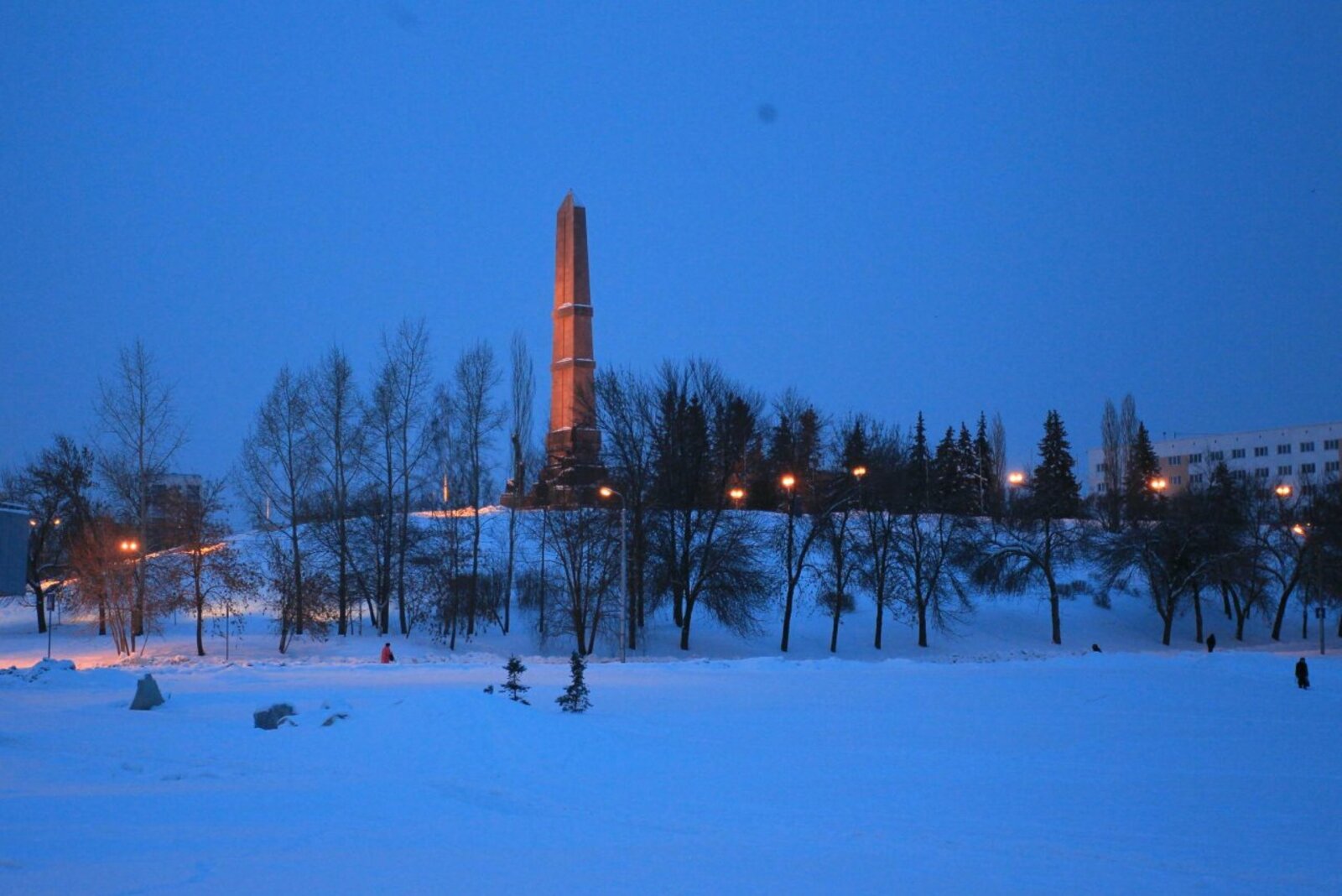 Олег Яровиков