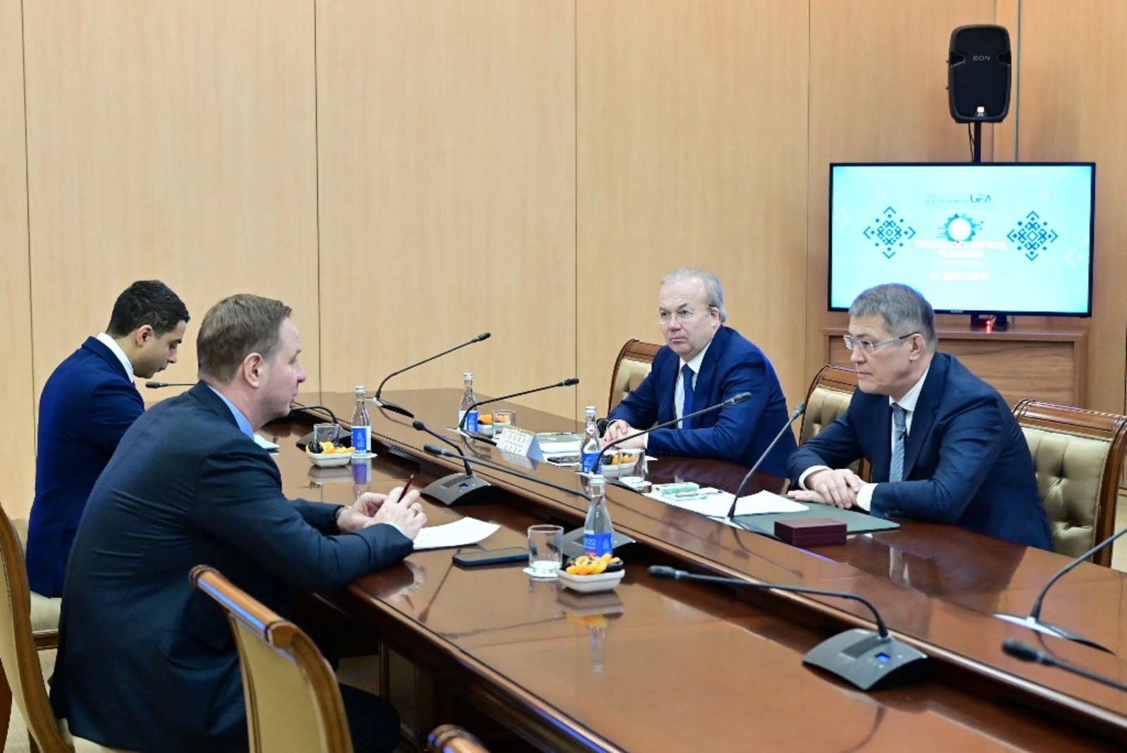 В Уфе Радий Хабиров встретился с председателем Совета директоров «БСК»