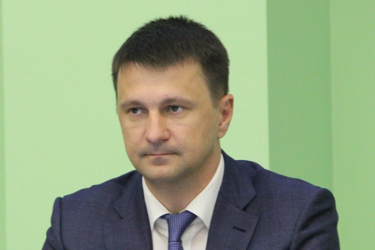 Министр здравоохранения башкортостана. Председатель отдела молодежи Ишимбай Максим. Предыдущий президент Башкортостана. Председатель отдела молодежи Ишимбай. Министр здравоохранения Башкирии семейное положение