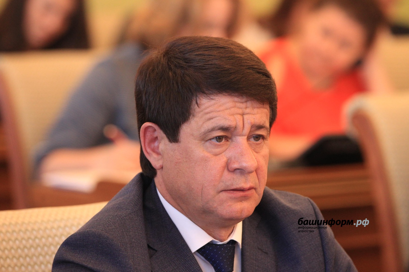 Олег Яровиков