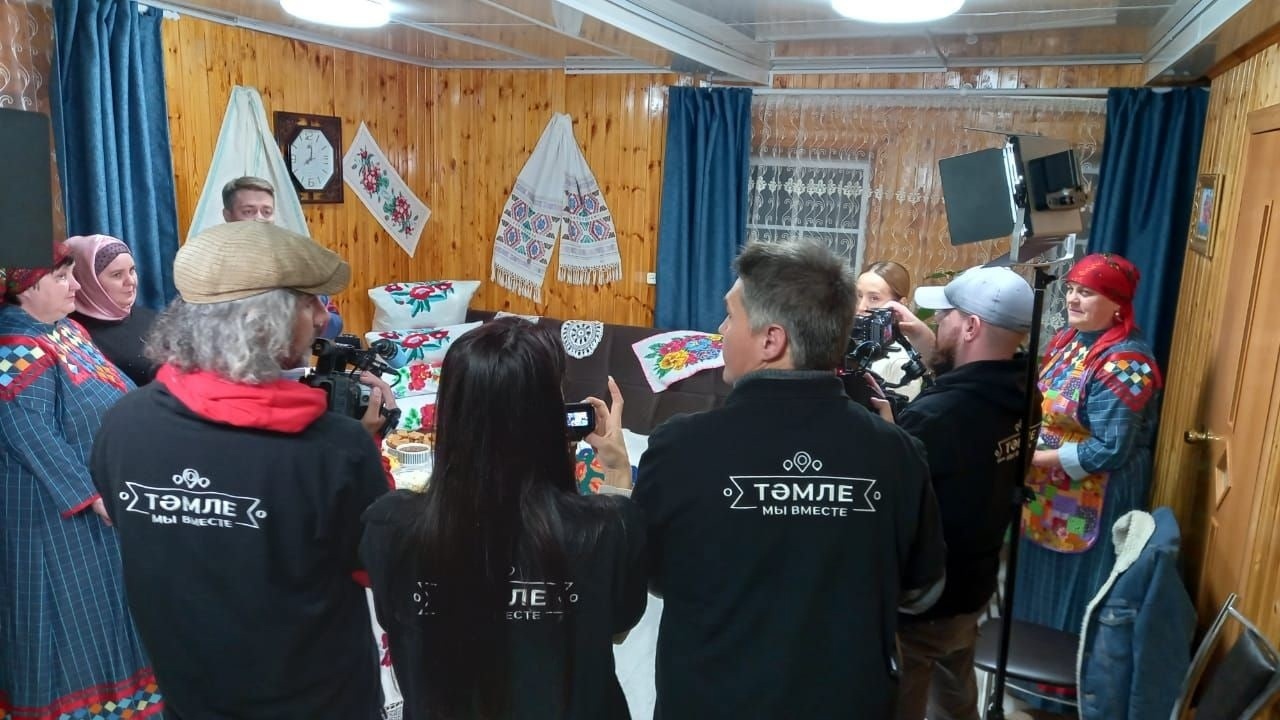 БСТ телеканалының "Тәмле Без бергә"төркеме районда эшләде