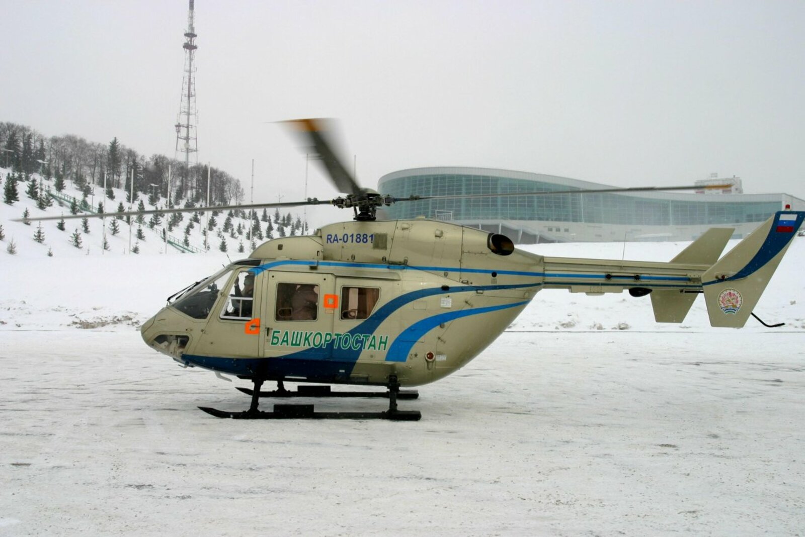Олег Яровиков