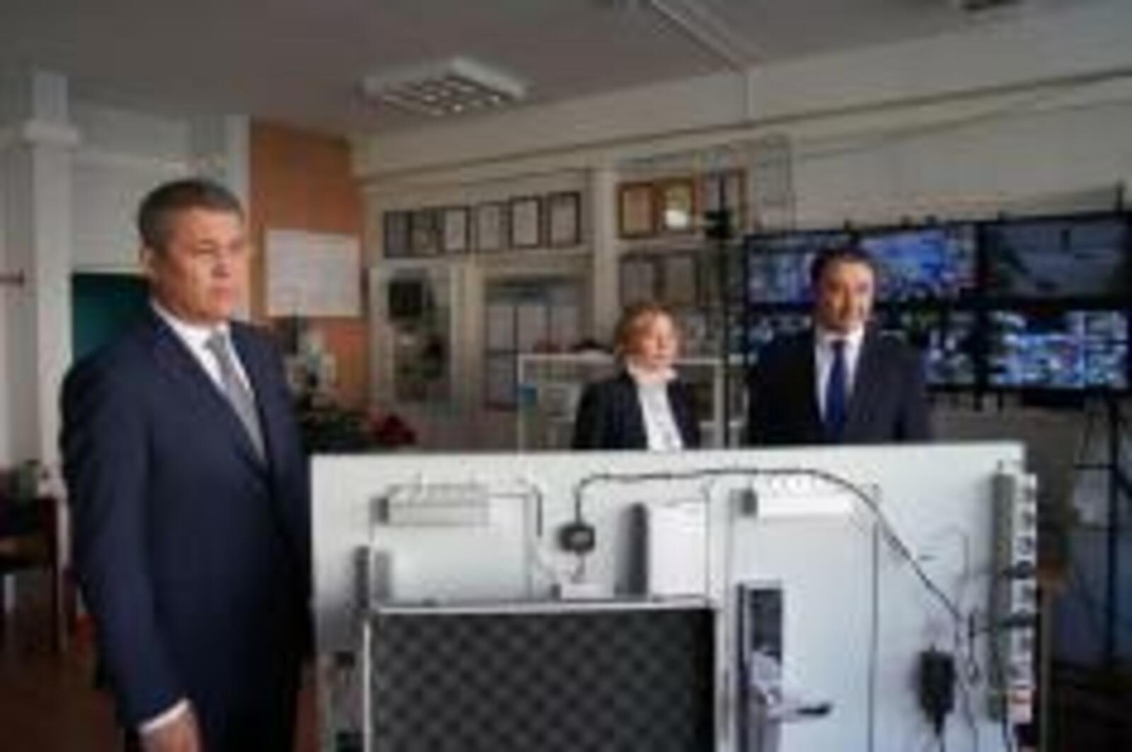 Олег Яровиков