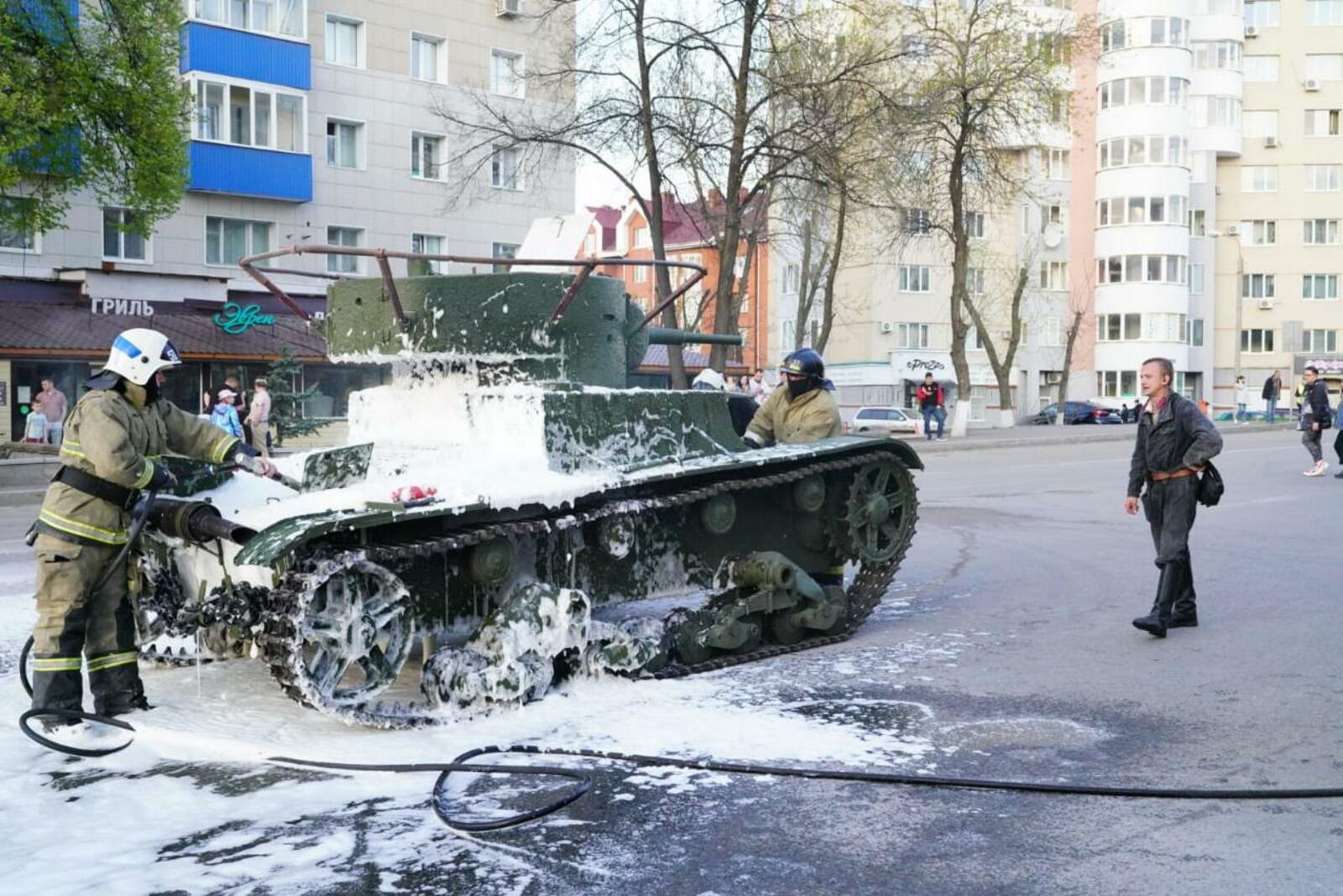 Олег Яровиков