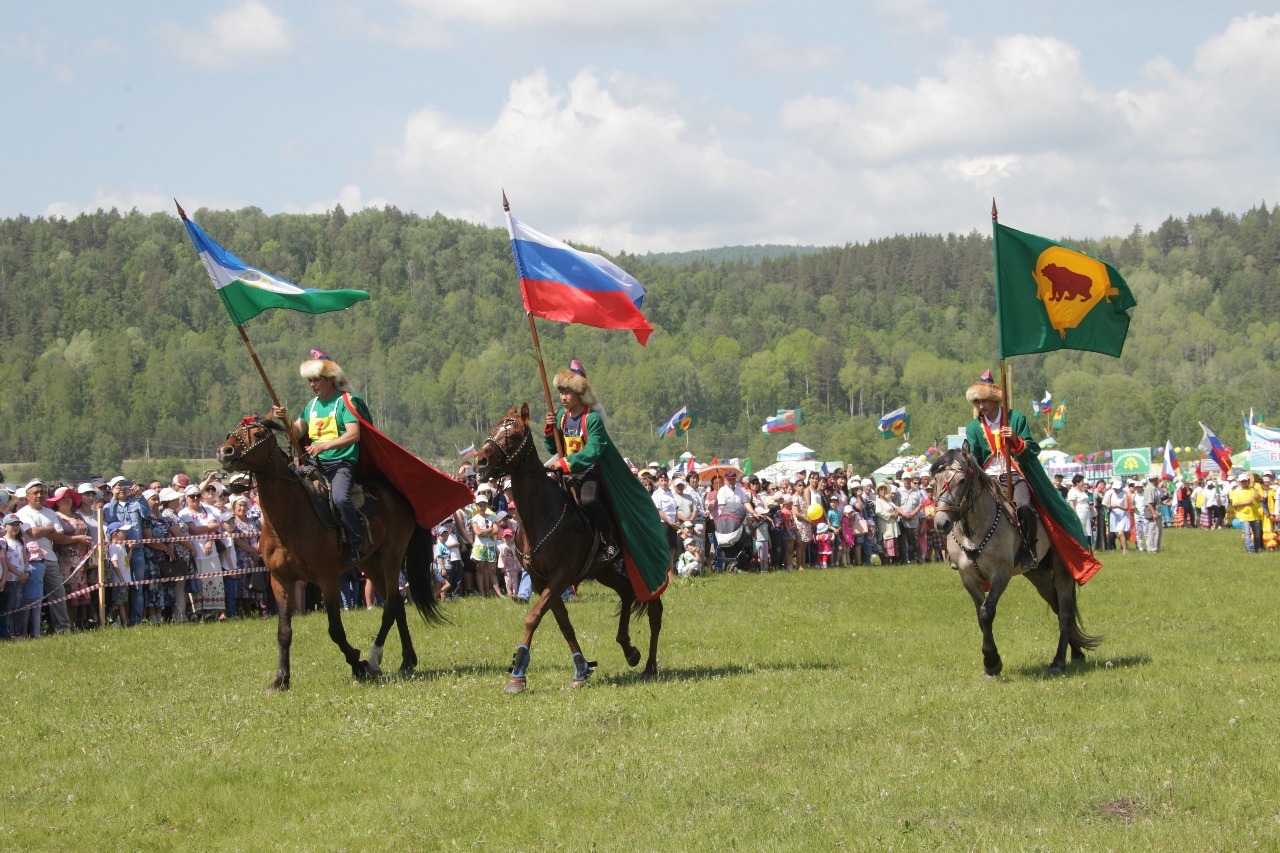 Сабантуй Башкирский праздник столб