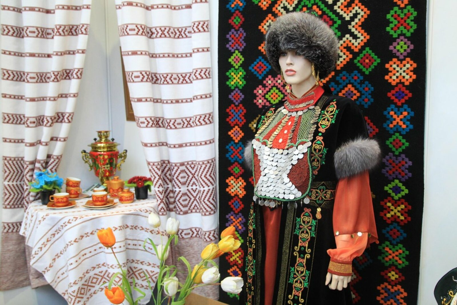 Олег Яровиков