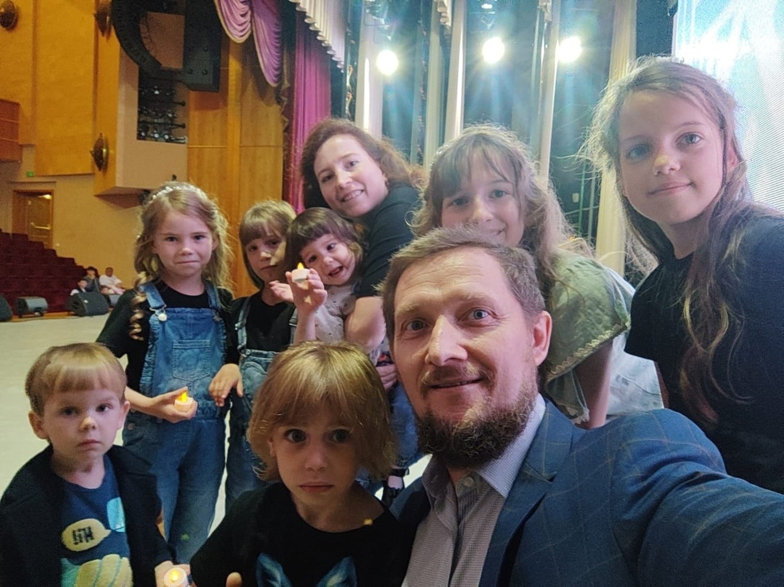 Сюлэм шунытсэс 16 нылпиоссылы сёто