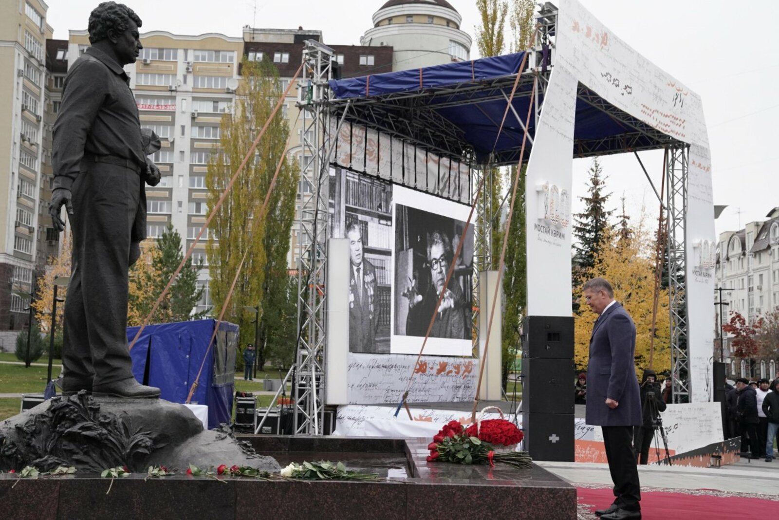 Олег Яровиков
