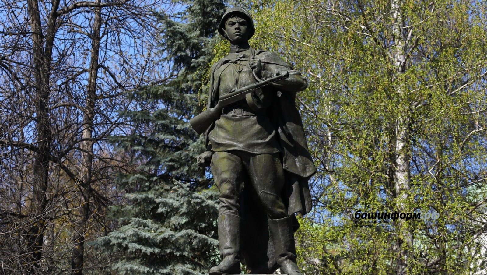 Памятник матросову рисунок