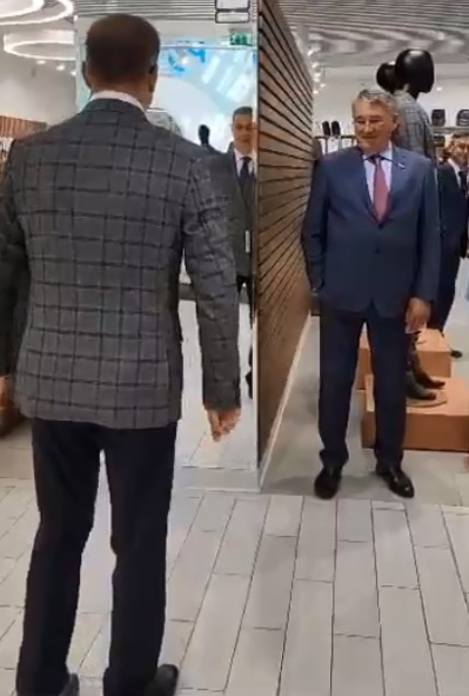 Vk, личная страница Радия Хабирова.