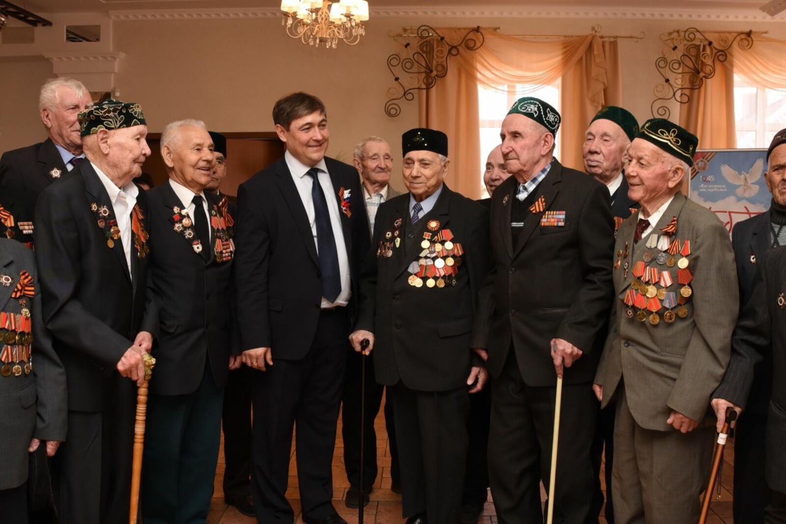 Ветеран труда в башкирии. Встреча с ветеранами Великой Отечественной войны. Ветераны Великой Отечественной Башкортостана. Ветераны Великой Отечественной Абзелиловский район. Туймазы день Победы.