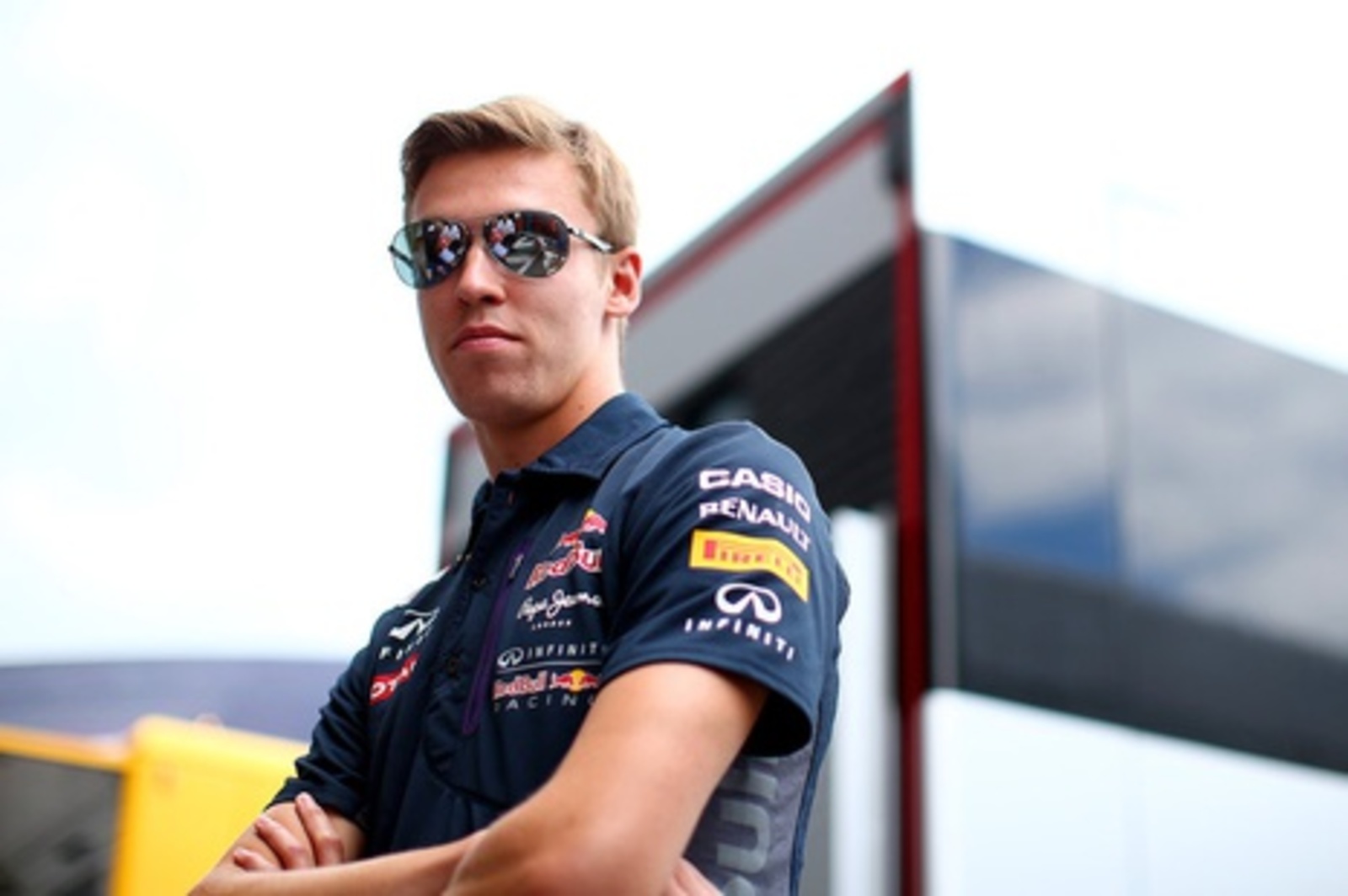 Red-Bull Racing матбуғат хеҙмәте