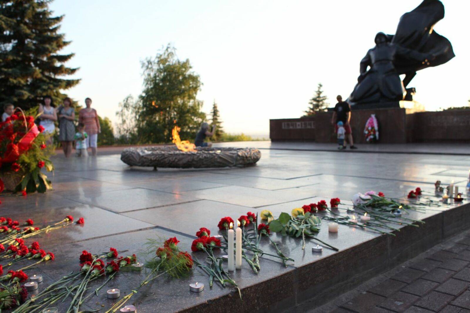 Олег Яровиков