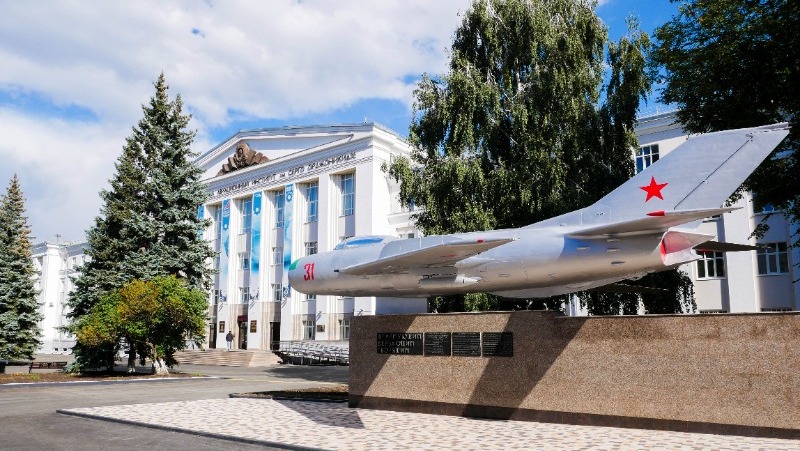 В УГАТУ приняты беспрецедентные меры поддержки молодых ученых