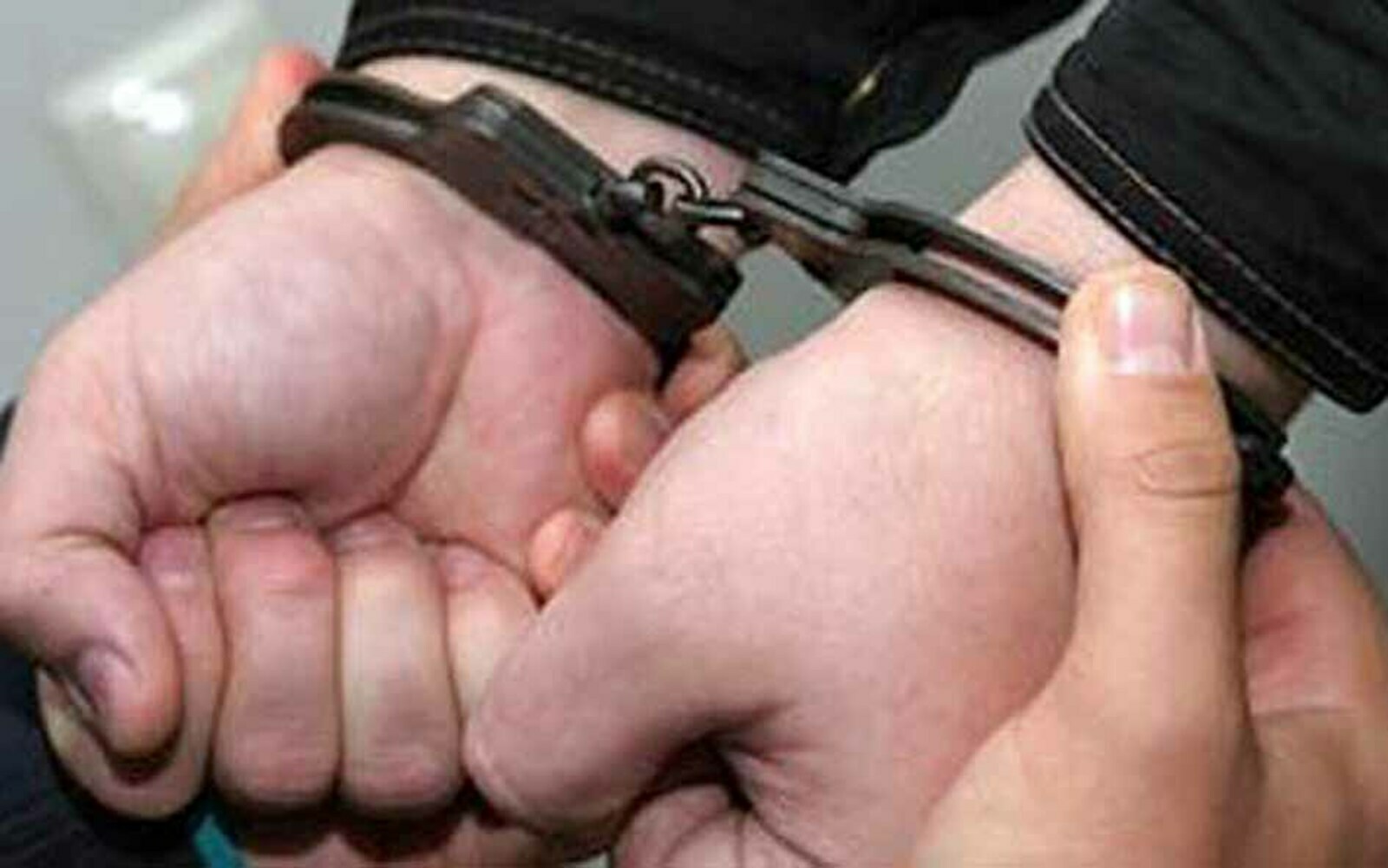 Республикала ир таныш булмаған кешене бысаҡ менән сәнскән
