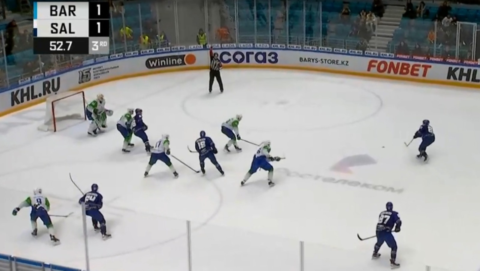 Салават юлаев 2006. Ска салават юлаев 3. Матч уфа салават. Тренер юношеской сборной хоккей уфа салават юлаев. Салават юлаев 2007.