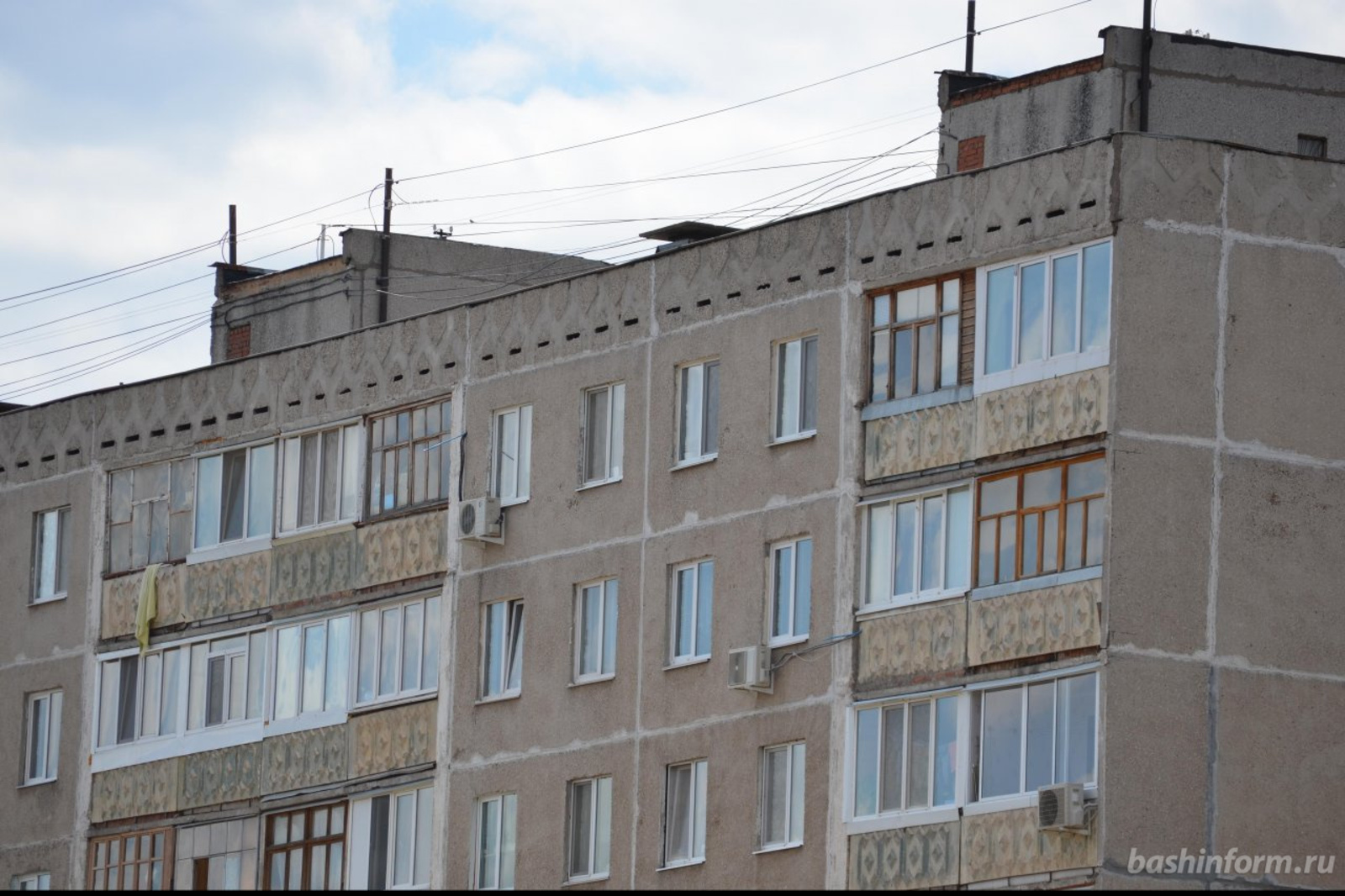 автор