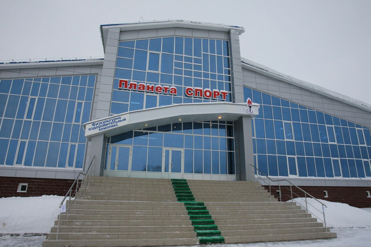 Ртищево здание администрации. Фок групп. Великие луки. Фок дельфин ершов официальный сайт. Бассейн в шемурше.