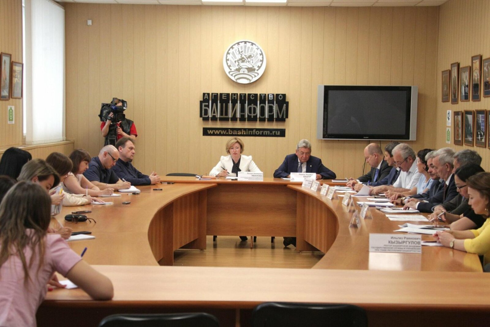 Олег Яровиков