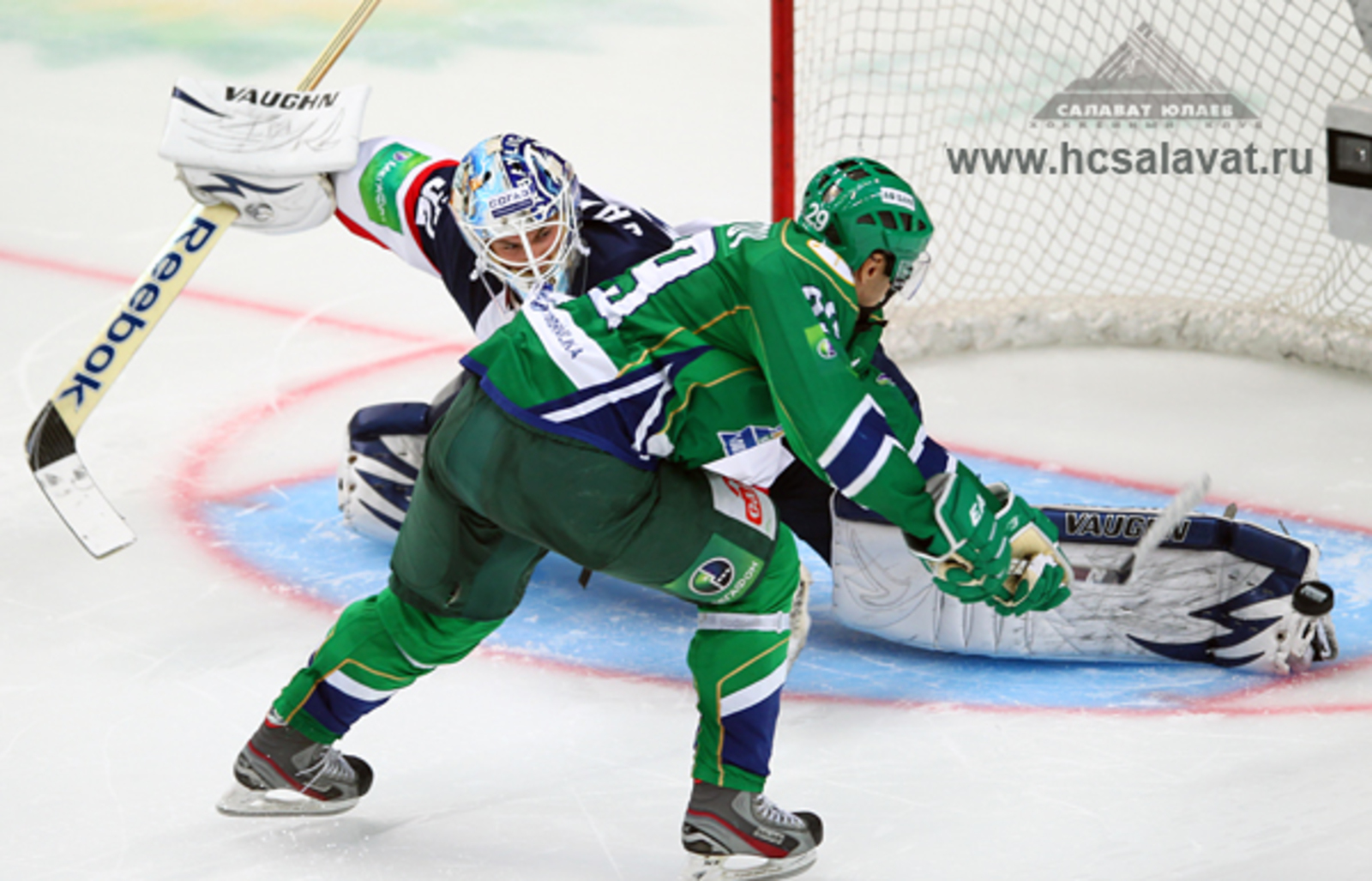 Фото с сайта www.hcsalavat.ru.