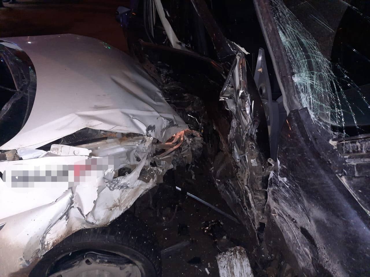 Разбился уфа строитель. Водитель рено. Башдтп уфа и башкортостан происшествия криминал. Башдтп уфа вчера по ул революционной вечером. Дтп 9 мая 2022 суксун фольксваген поло.