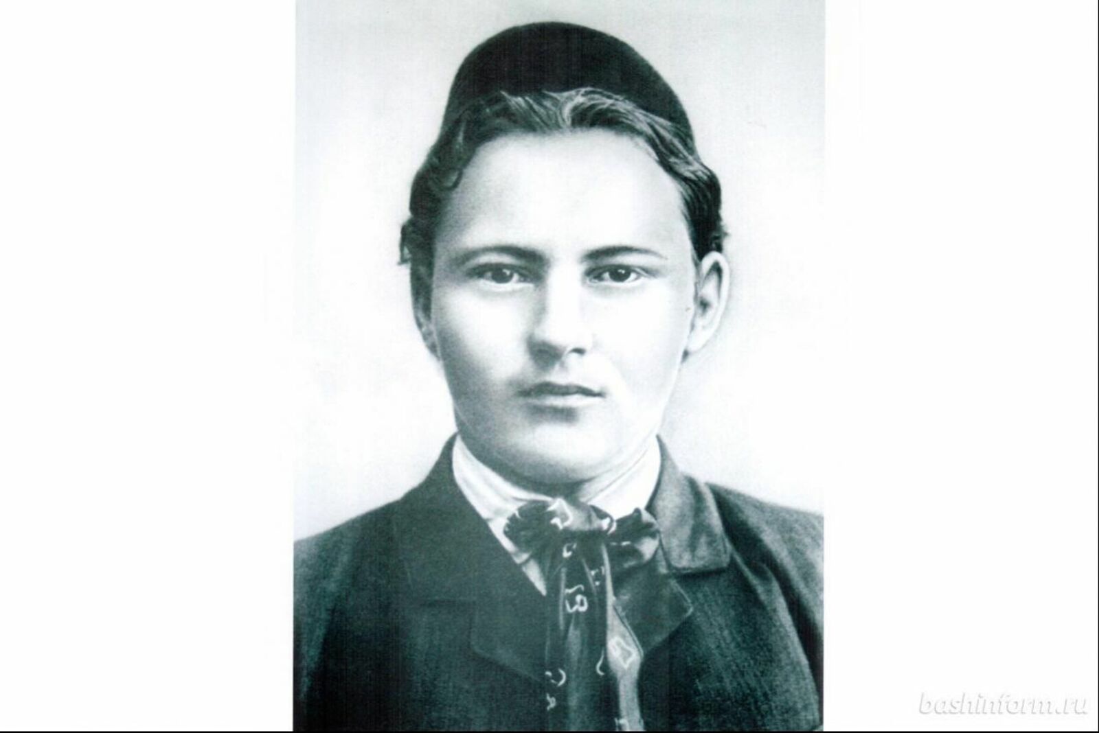 Габдуллы тукая 1. Габдуллы тукая 1. Габдулла тукай поэт. Татарский поэт габдулла тукай. Габдуллы тукая 1.